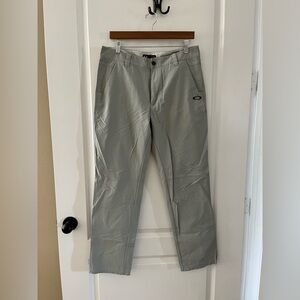 Oakley Men's Light Gray golf pants